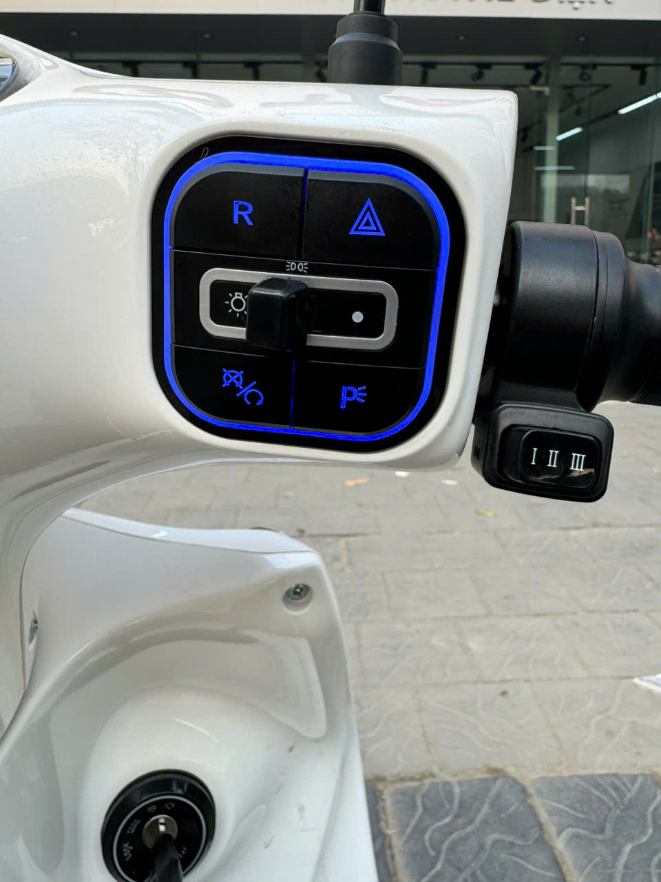 Kh&aacute;m Ph&aacute; T&iacute;nh Năng Số L&ugrave;i Tr&ecirc;n Dibao LS007 Tiện Lợi Hơn Bạn Nghĩ