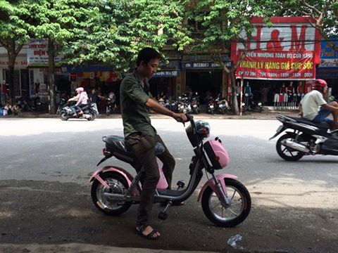 Nijia 2014 chính hãng màu hồng đã về tới Thái Nguyên theo đơn khách đặt hàng